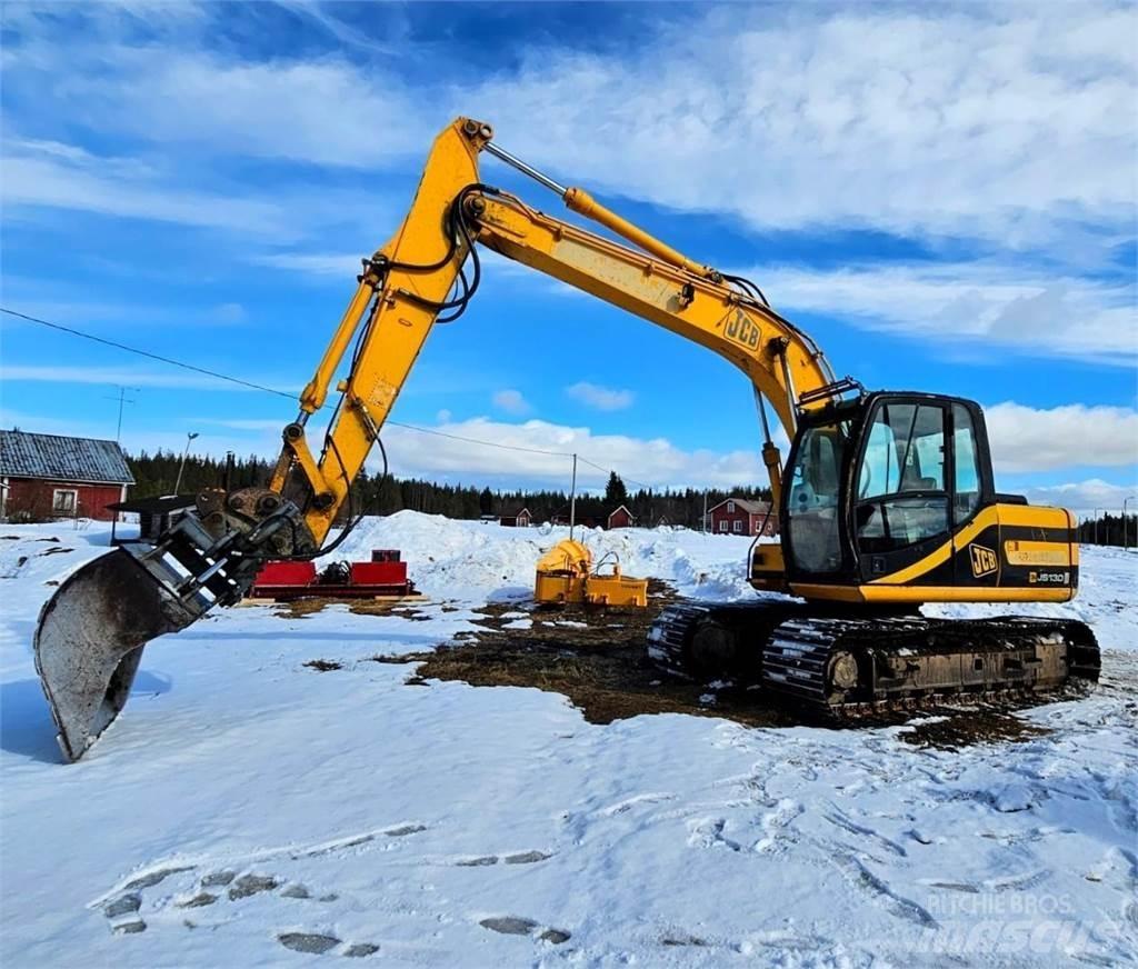 JCB JS130 대형 굴삭기 29톤 이상