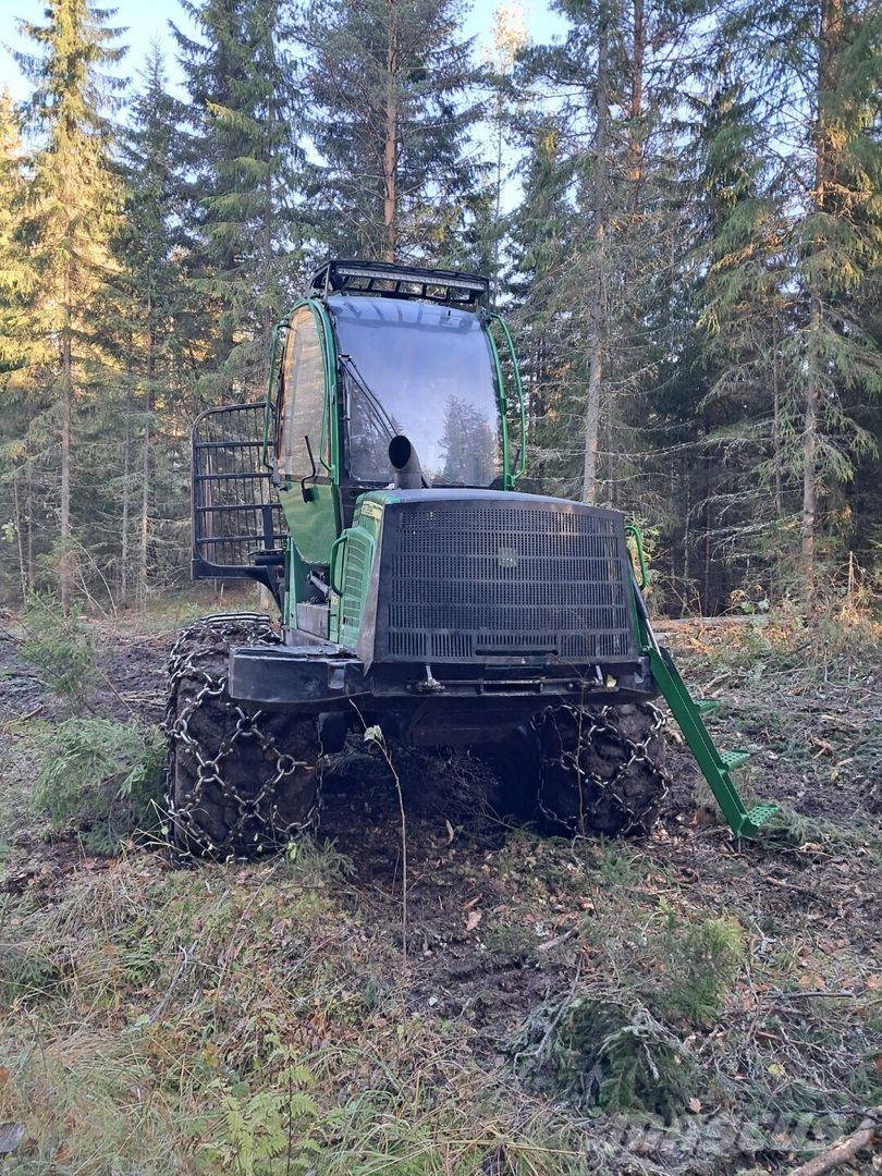 John Deere 1010e 원목 포워더