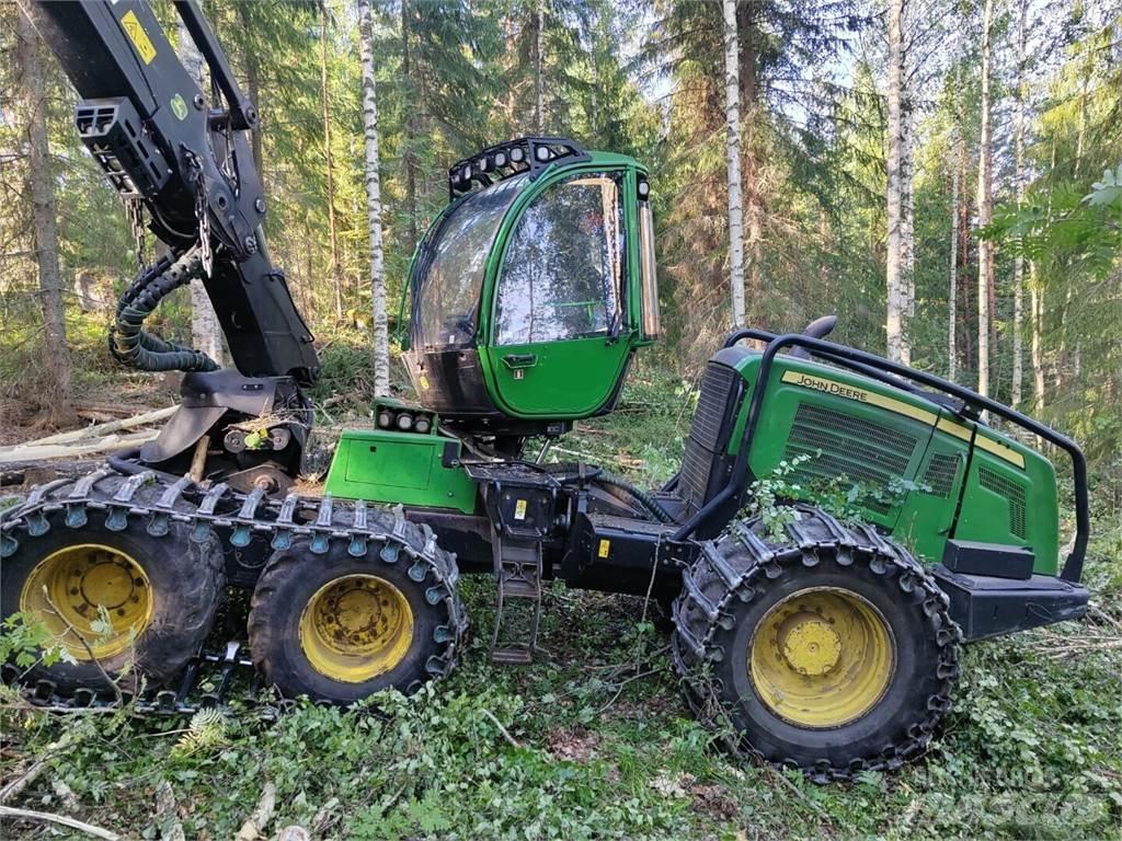 John Deere 1170 E 원목 하베스터