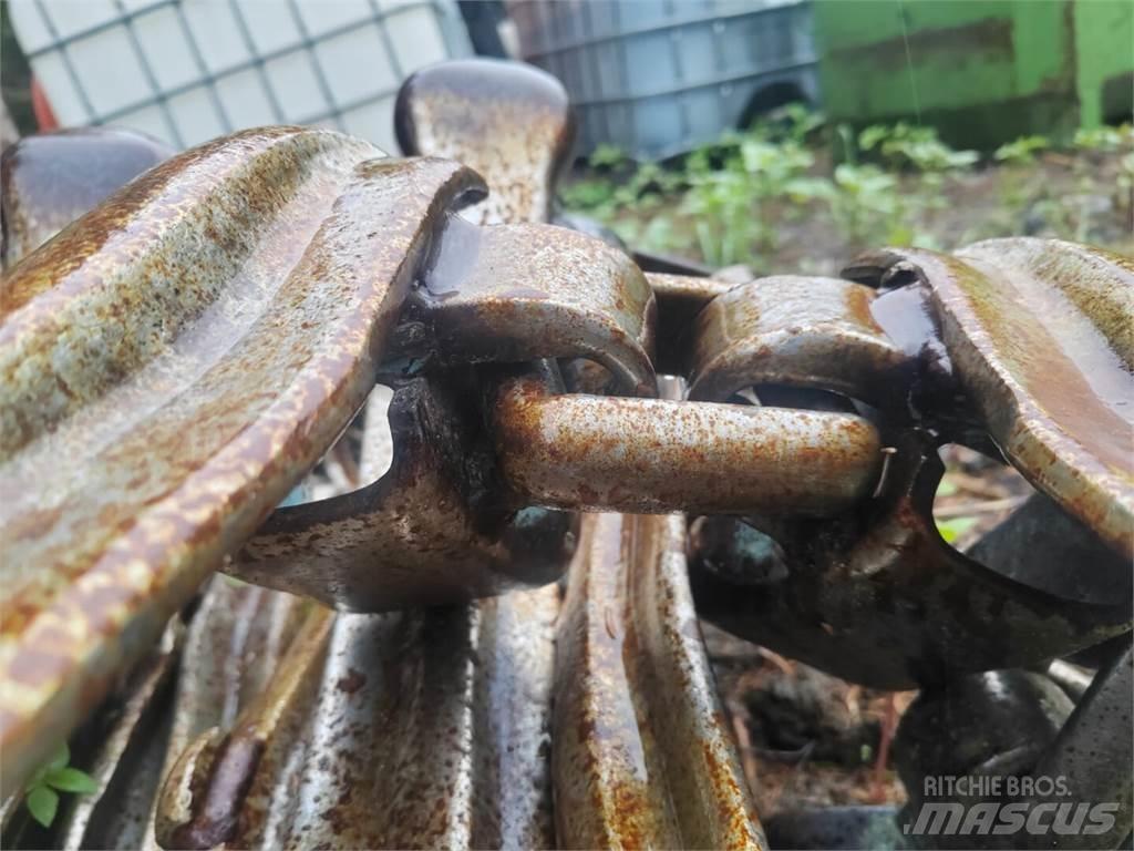 John Deere 1170 E 원목 하베스터