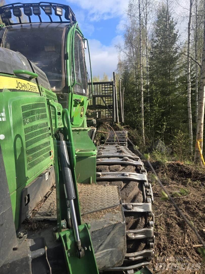 John Deere 1210 G 원목 포워더