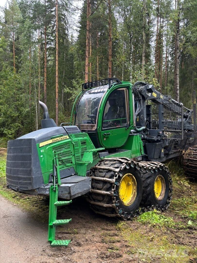 John Deere 1210G 원목 포워더