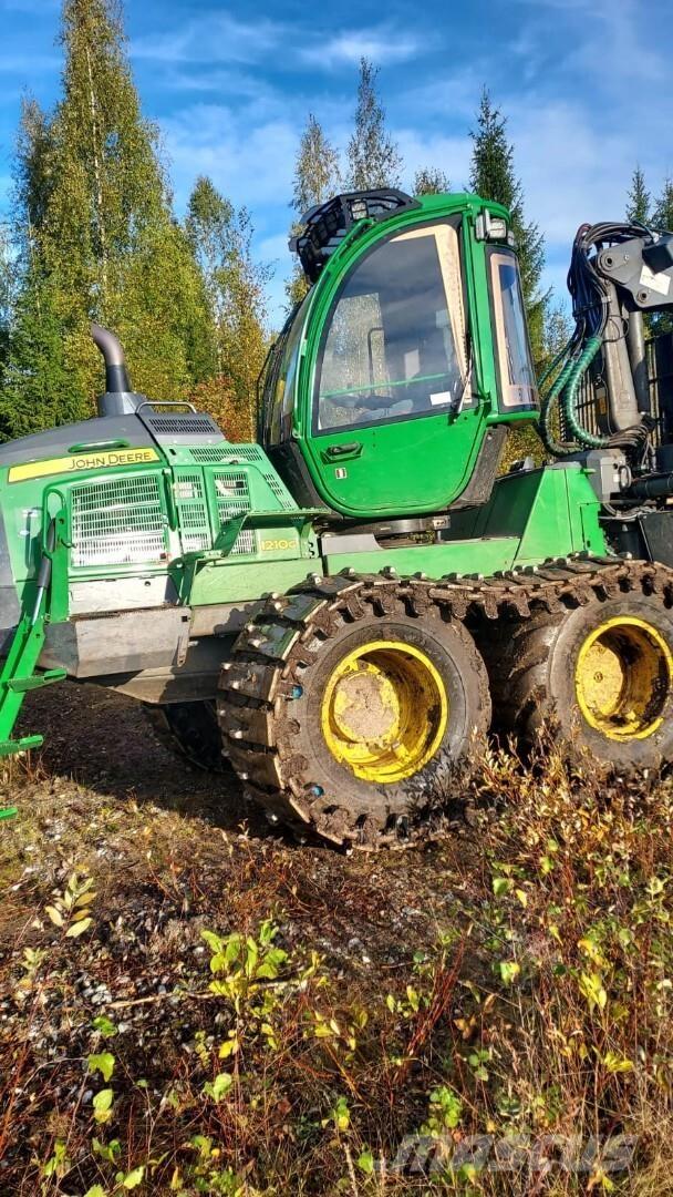 John Deere 1210G 원목 포워더