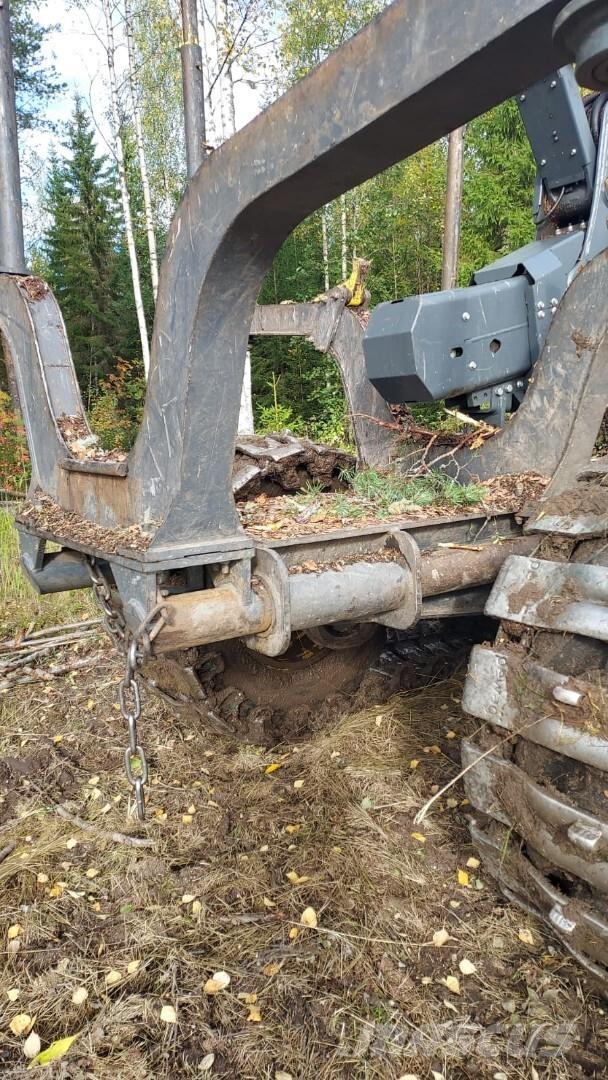 John Deere 1210G 원목 포워더