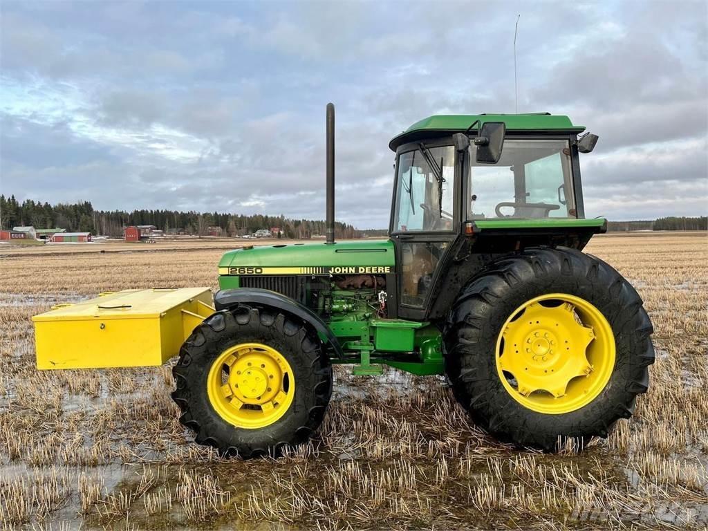 John Deere 2650 트랙터