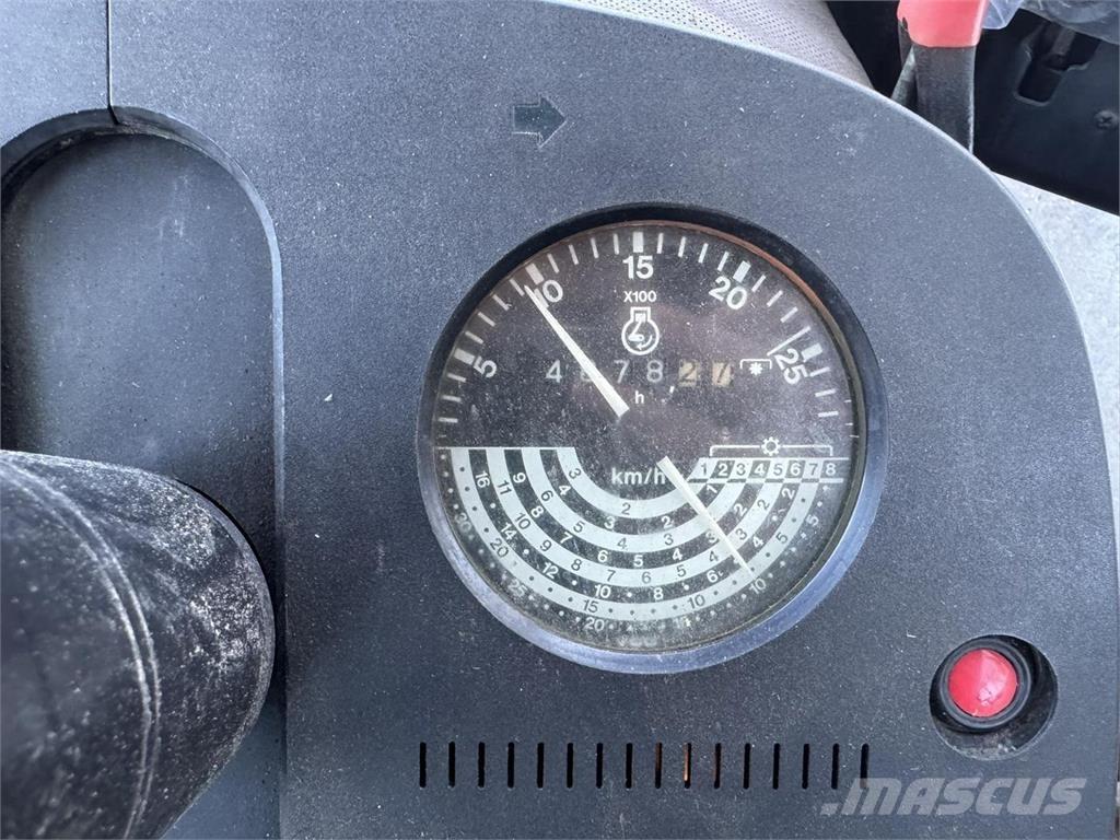 John Deere 3140 트랙터