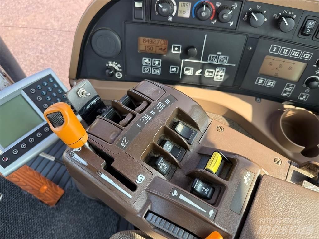 John Deere 8330 트랙터