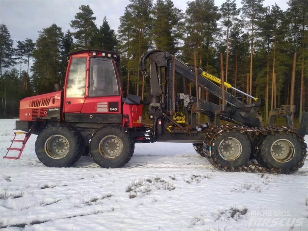 Komatsu 845 원목 포워더