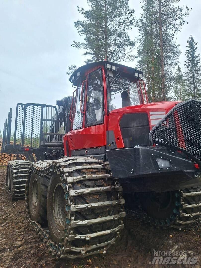 Komatsu 895 원목 포워더