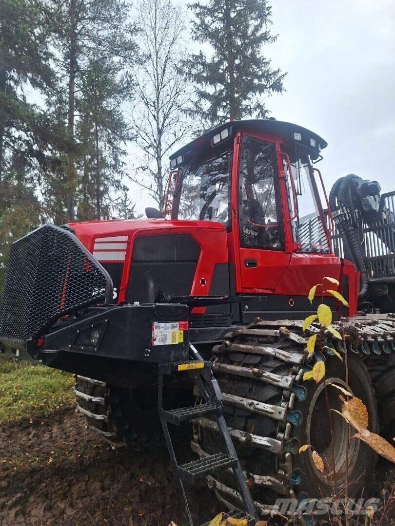 Komatsu 895 원목 포워더
