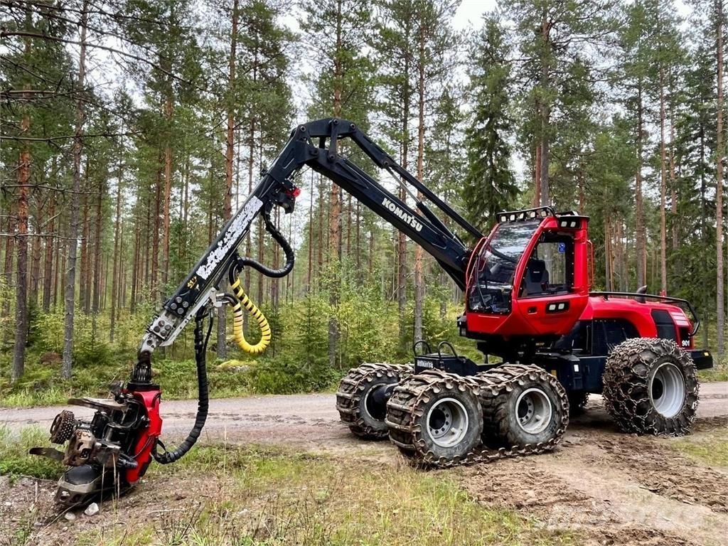 Komatsu 901 원목 하베스터
