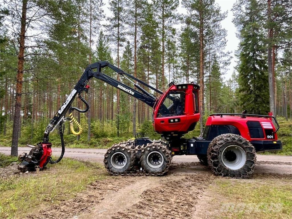 Komatsu 901 원목 하베스터