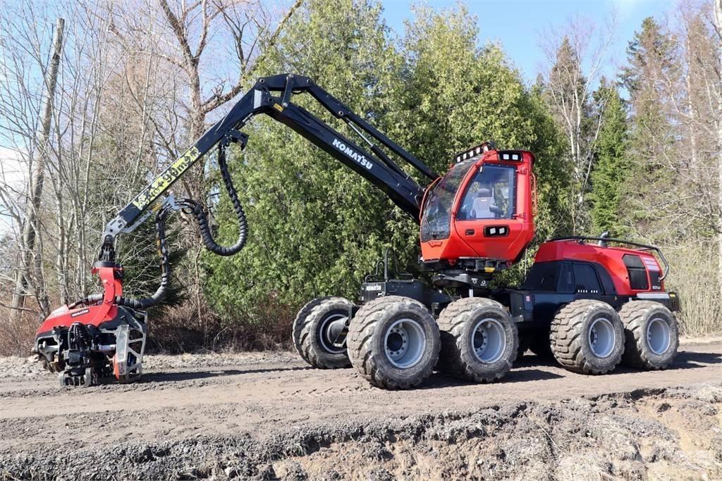 Komatsu 931XC 원목 하베스터