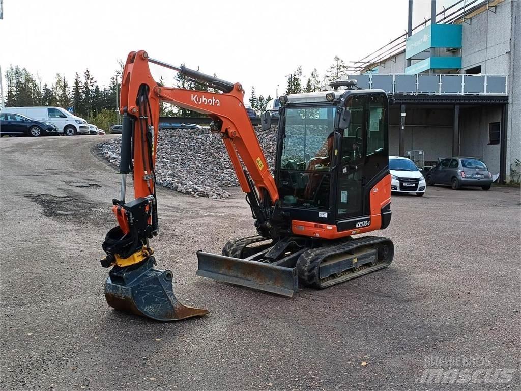 Kubota KX 030-4 소형 굴삭기 7톤 미만