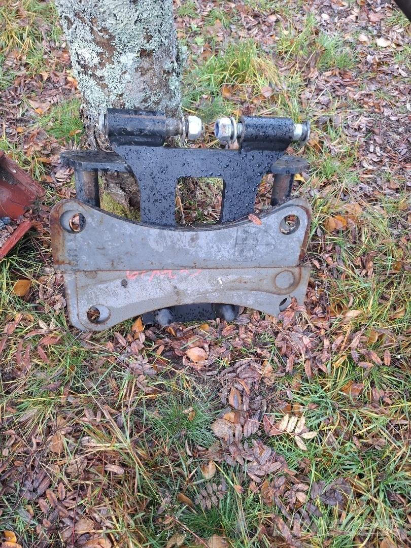 Lännen 880S 백호로더