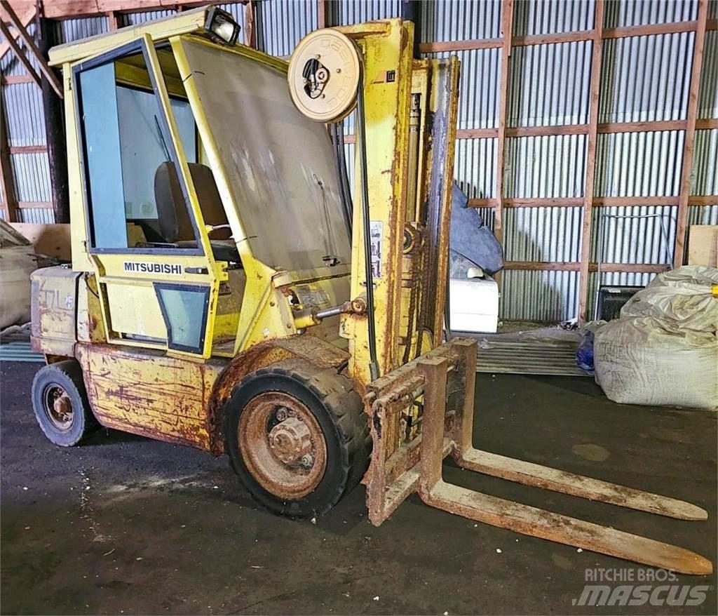 Mitsubishi FD25 디젤 지게차