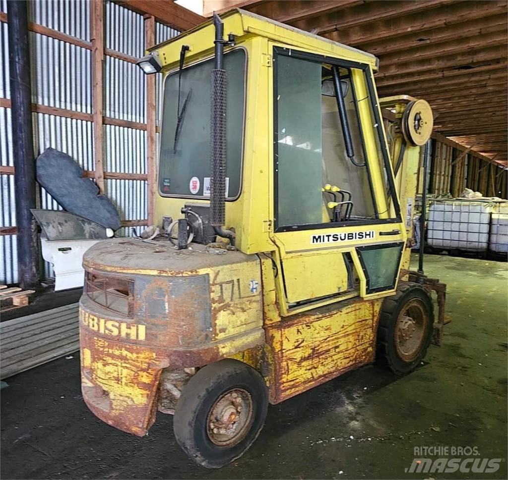 Mitsubishi FD25 디젤 지게차