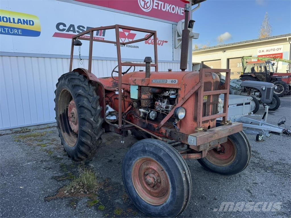 Nuffield 460 트랙터