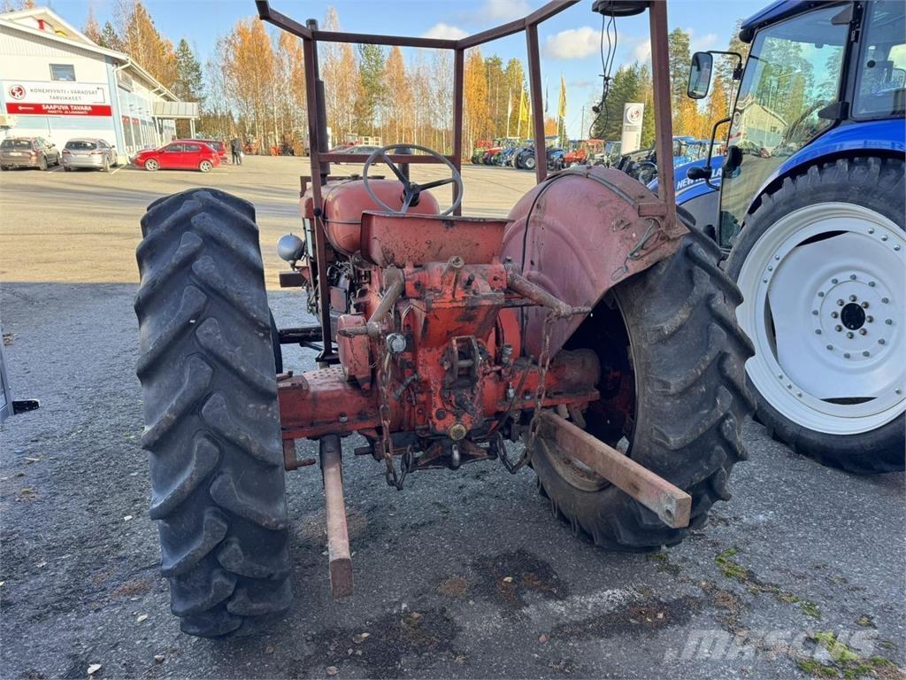 Nuffield 460 트랙터