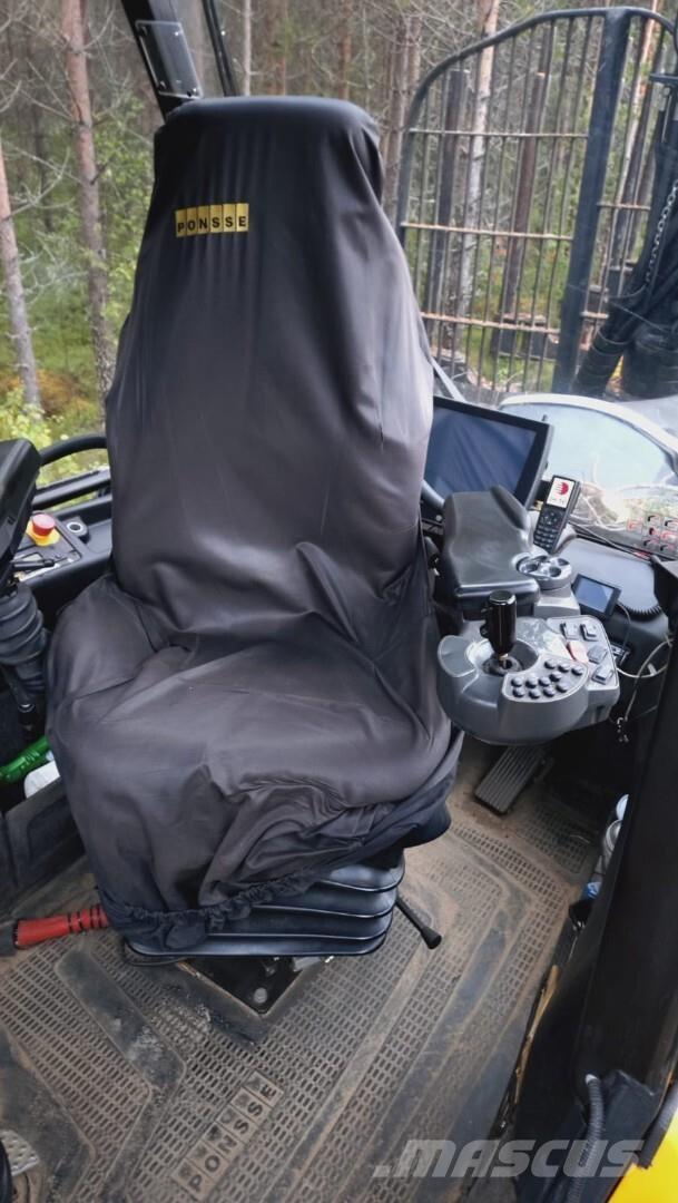 Ponsse Buffalo 원목 포워더