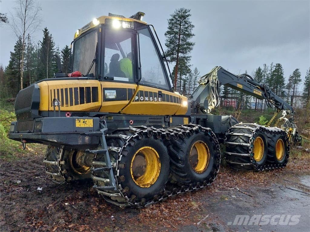 Ponsse FOX 원목 하베스터