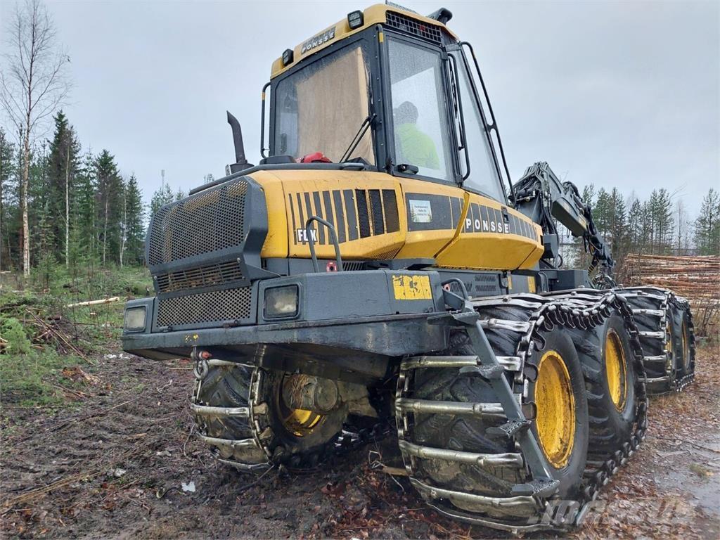 Ponsse FOX 원목 하베스터