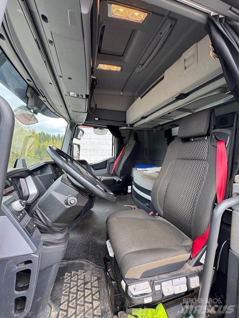 Renault T440 6x2 트랙터 유닛