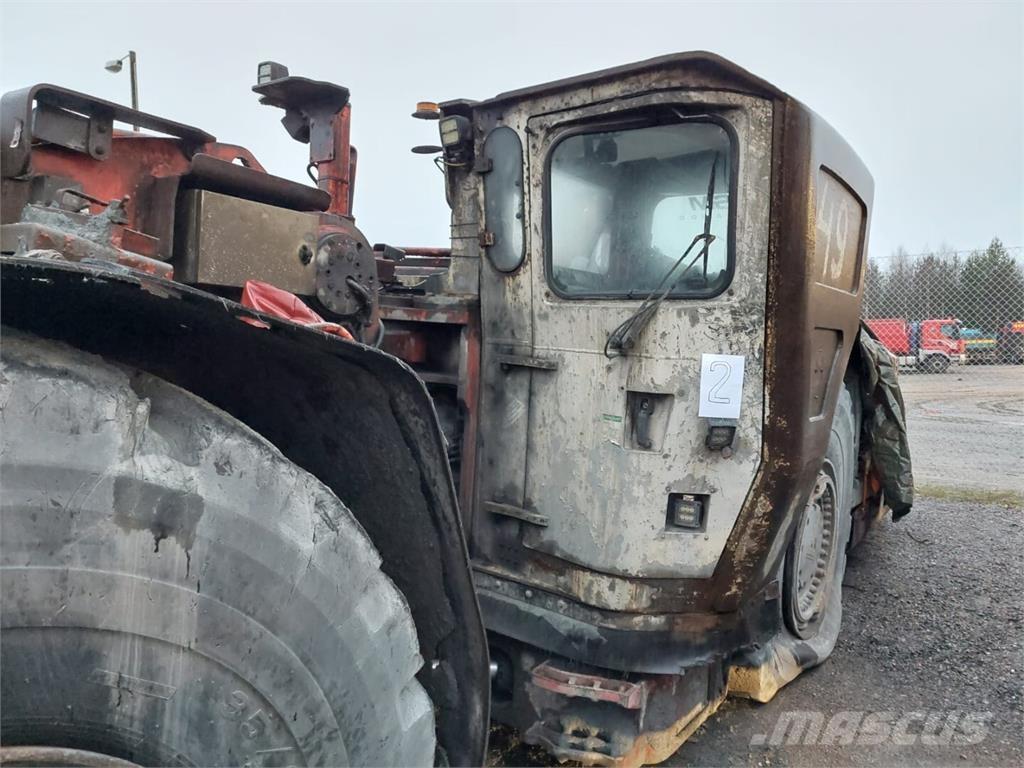 Sandvik TORO 621  휠로우더