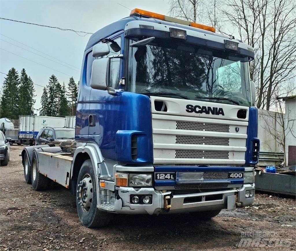 Scania 124 L 6x2 훅 리프트 트럭