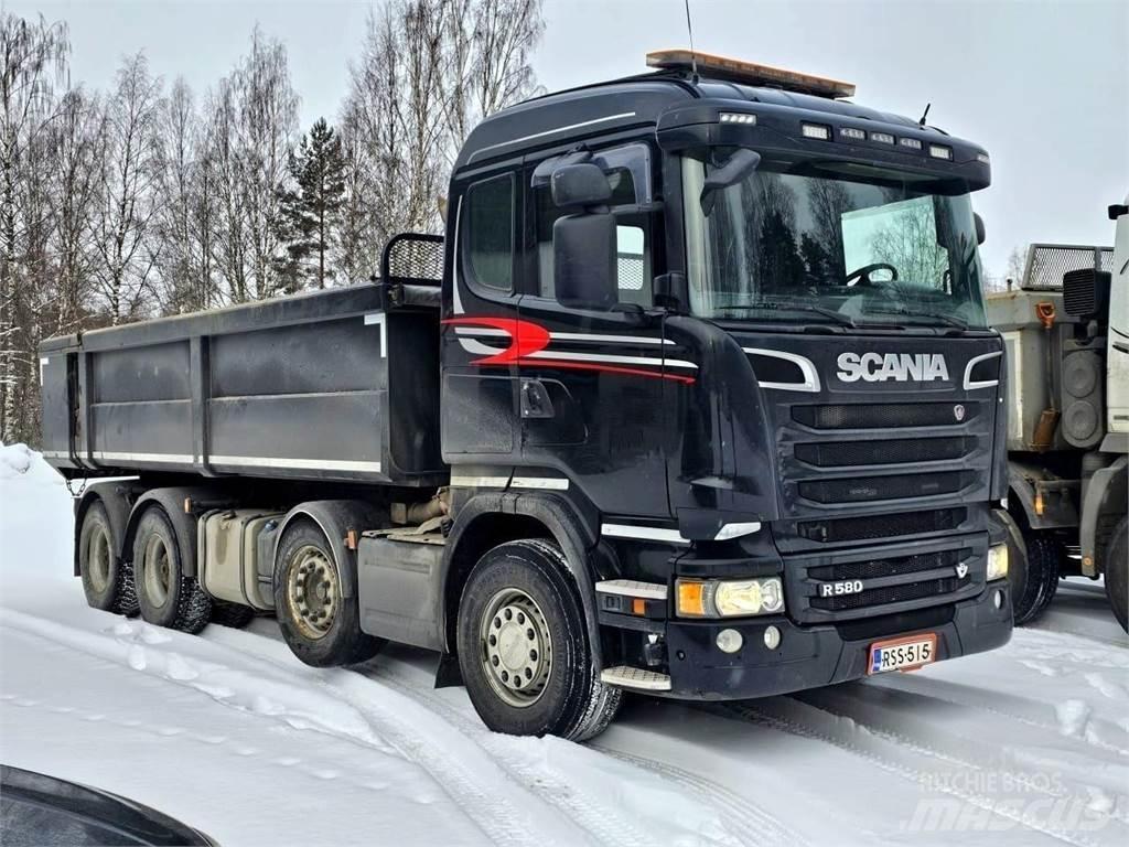 Scania R580 8x4 덤프 트럭