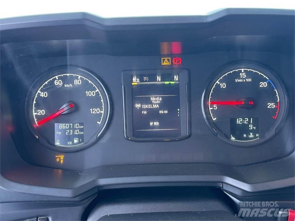 Scania R730 8x4 목재 트럭