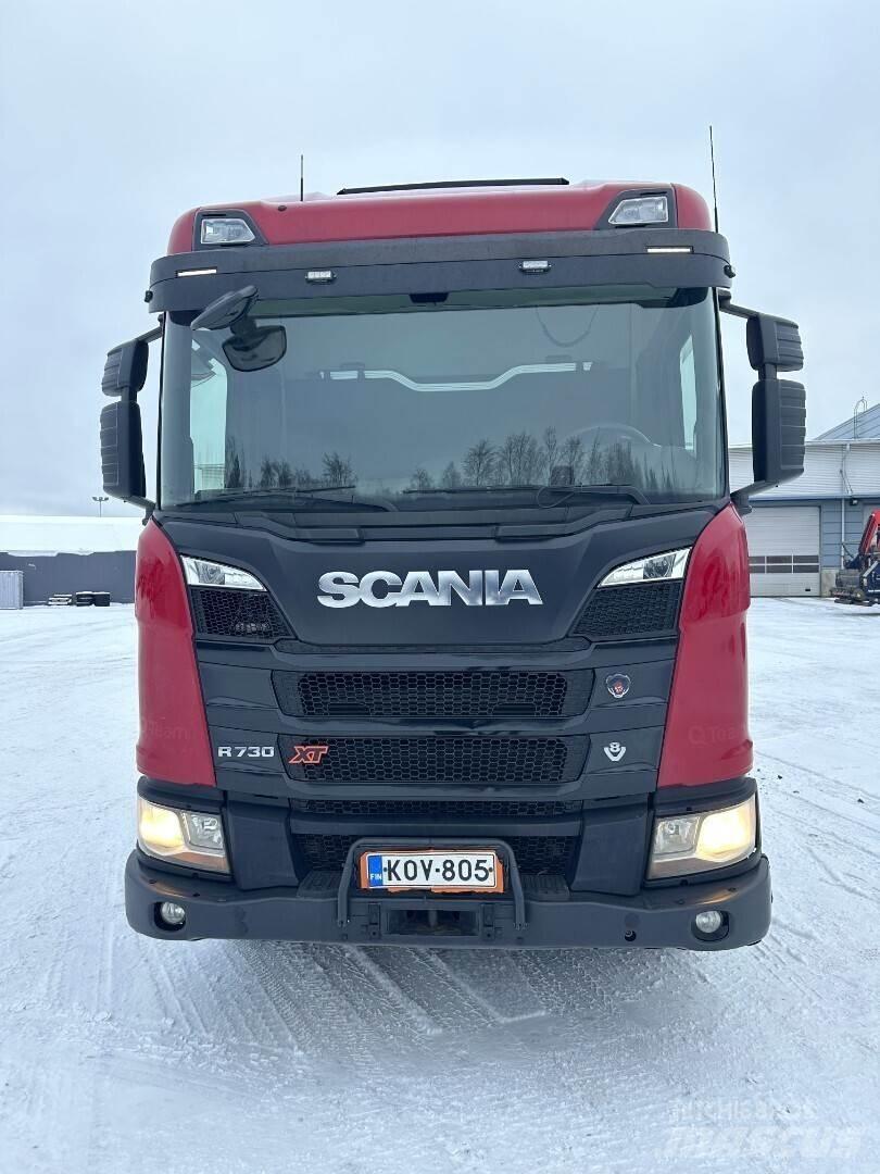 Scania R730 8x4 목재 트럭