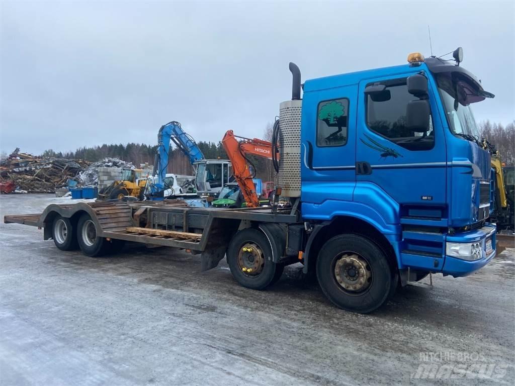 Sisu C 600 2+2 산림 기계 운반 트럭