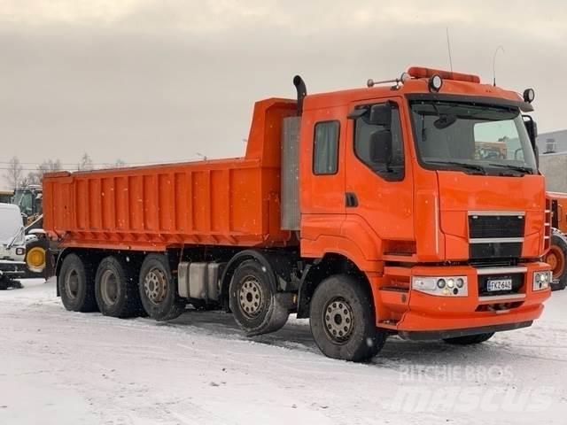 Sisu C600 E15M 덤프 트럭