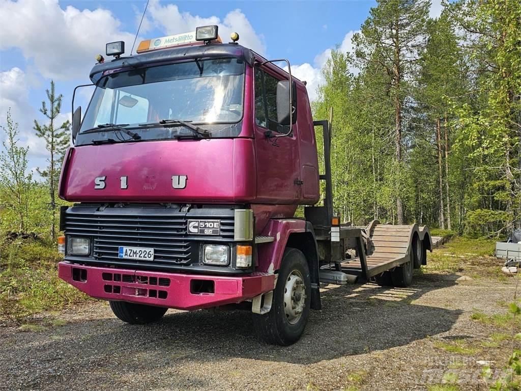 Sisu SM 510 6x2 산림 기계 운반 트럭