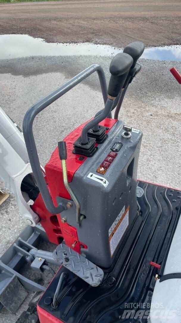Takeuchi TB210R 소형 굴삭기 7톤 미만