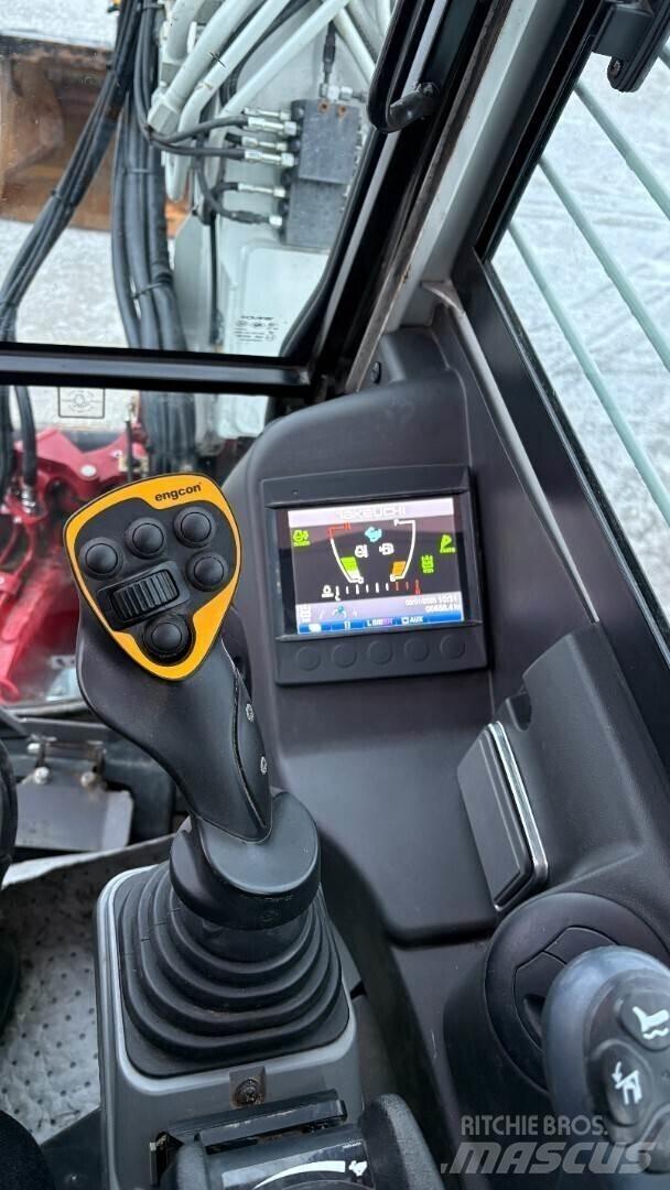 Takeuchi TB257FR 소형 굴삭기 7톤 미만