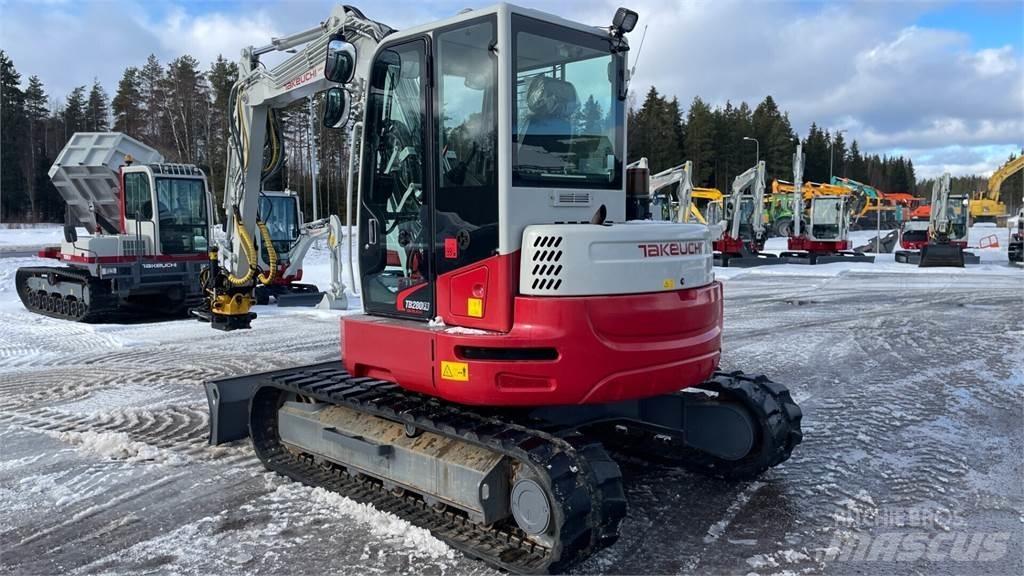 Takeuchi TB280FR 중형굴삭기 7톤-28톤
