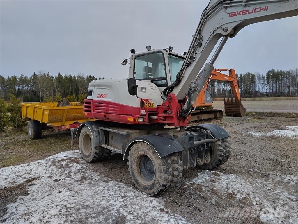Takeuchi TB295W  휠 굴삭기