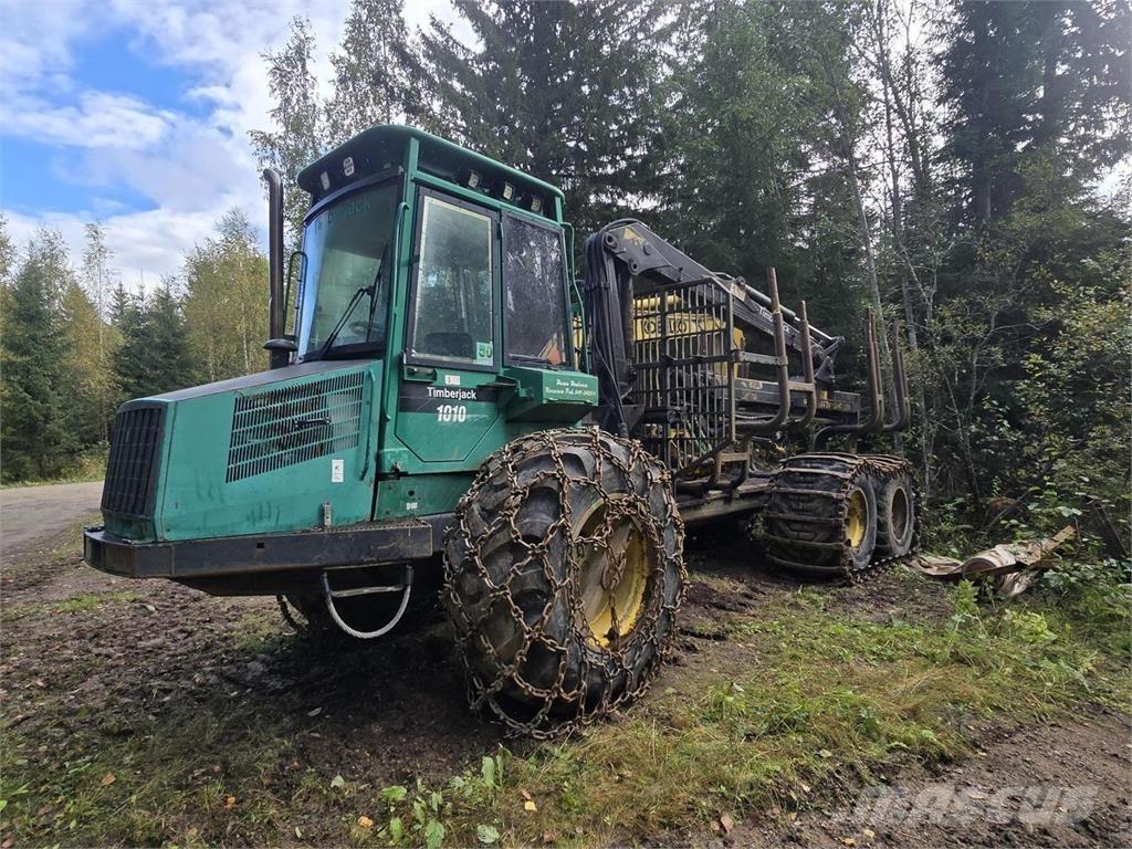 Timberjack 1010 원목 포워더