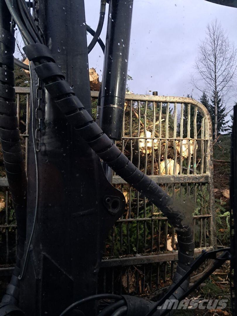 Timberjack 810b 원목 포워더