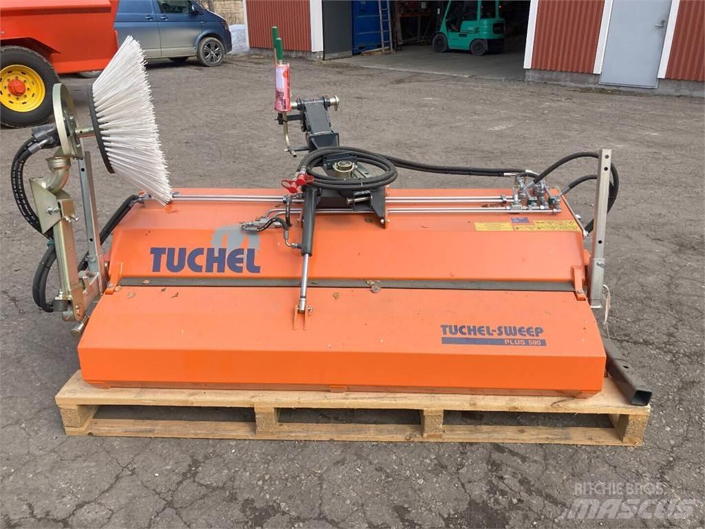 Tuchel Plus 590 도로 청소차