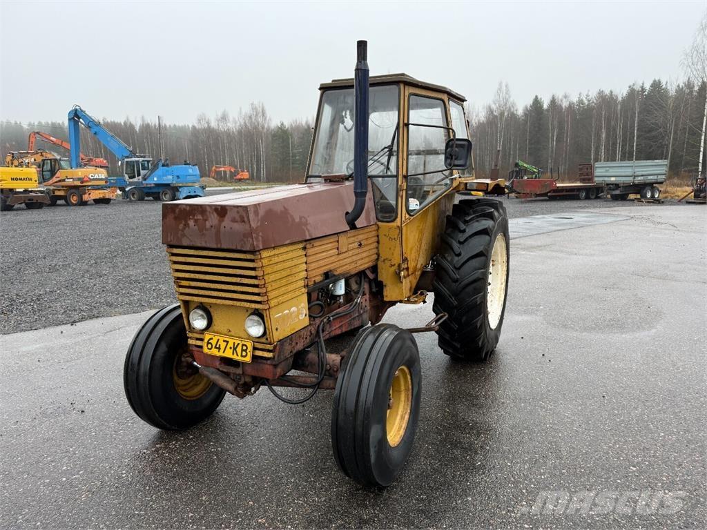 Valmet 702S 트랙터