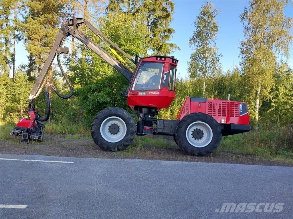 Valmet 901.4 원목 하베스터