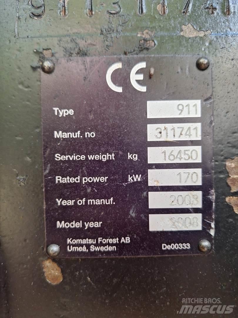 Valmet 911-3 원목 하베스터