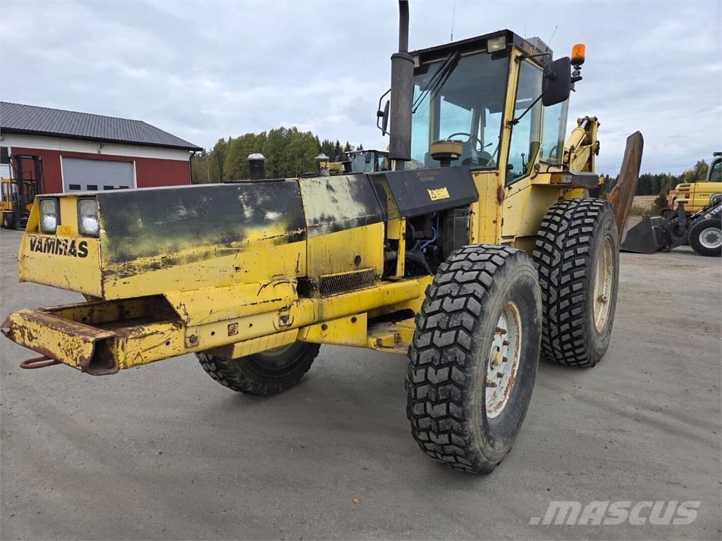 Vammas Major  휠 굴삭기