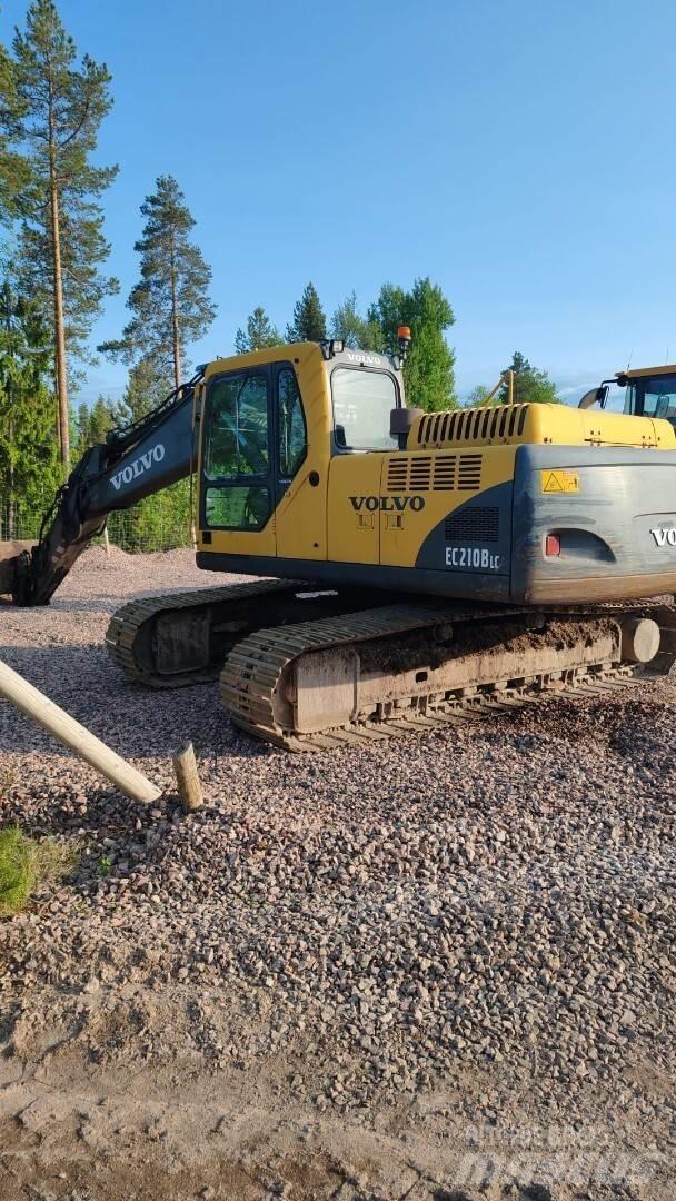 Volvo 210 B 대형 굴삭기 29톤 이상
