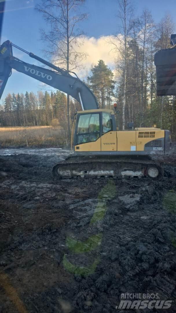 Volvo 210C 대형 굴삭기 29톤 이상