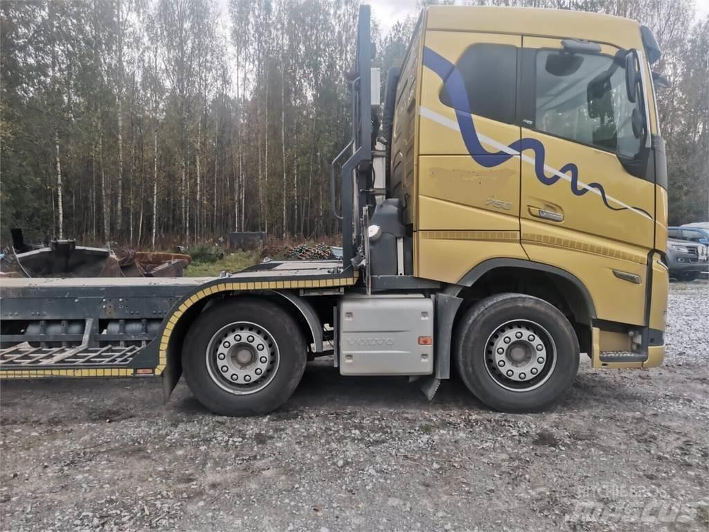 Volvo 750 차량 수송차