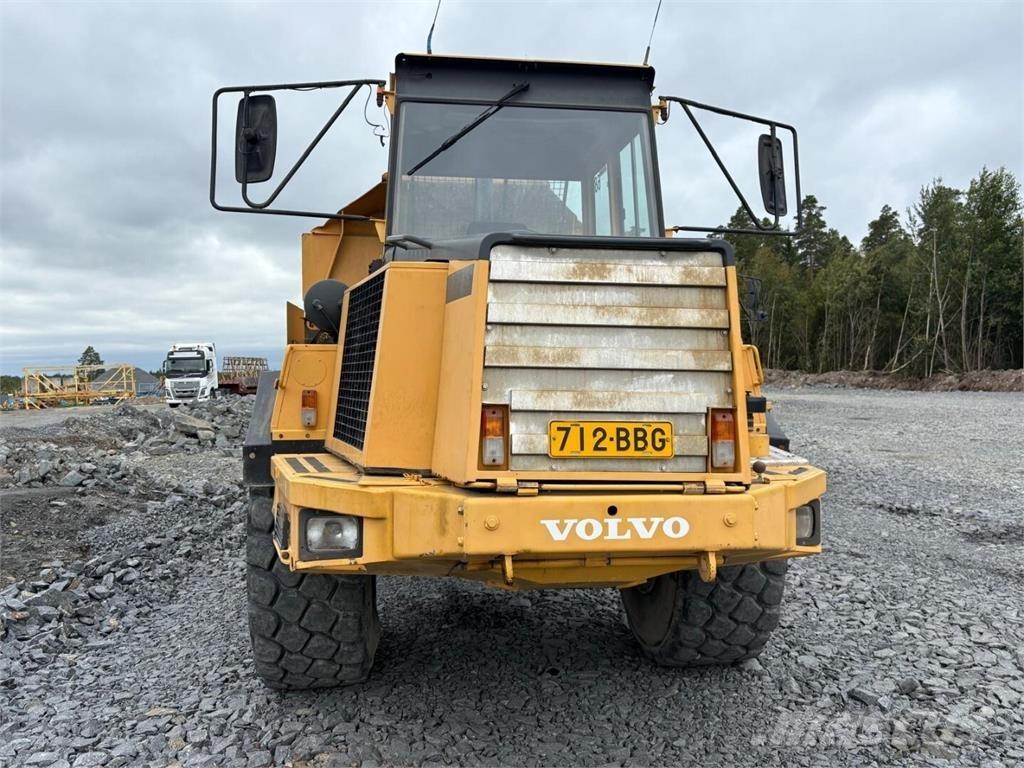 Volvo A 25 C 연결식 홀러